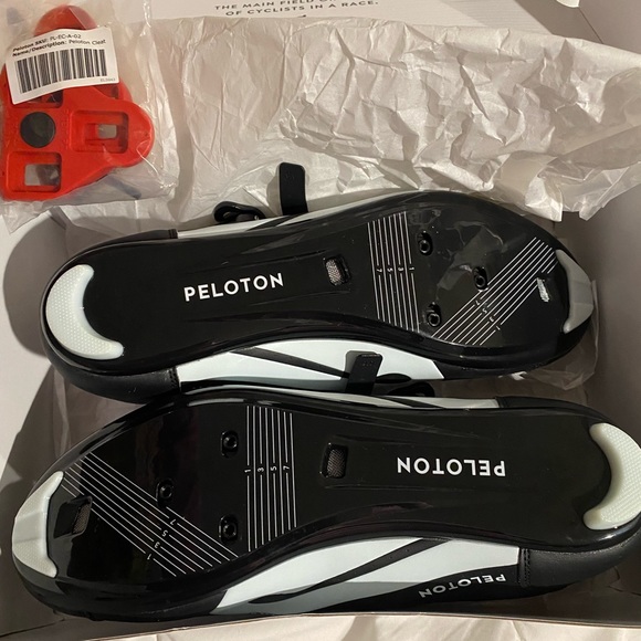 Peloton cycling shoes. NWT. Cleats and original box also included. Sz EU 45. - Picture 5 of 6